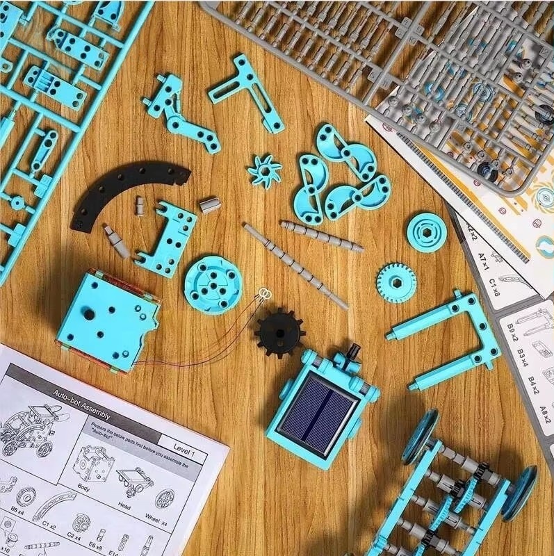 12-in-1 Solar Powered Robot STEM DIY Assembly Kit 3